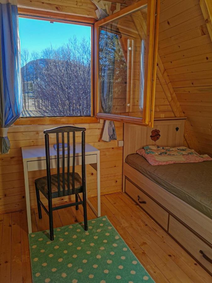 Breeze Home Cottage Цетине Экстерьер фото